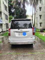 Toyota Noah 2013 Silver for sale