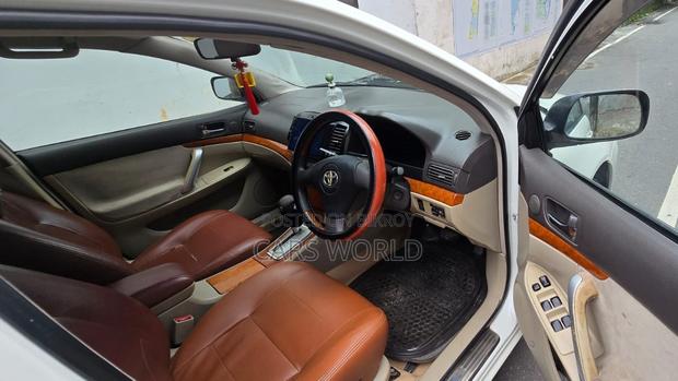 Toyota Allion 2005 Pearl