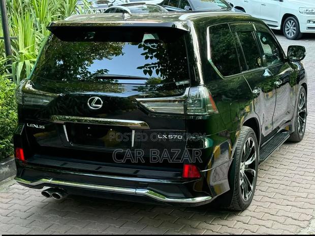 Lexus LX 570 AWD 2019 Black