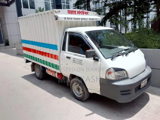 Toyota Lite-Ace 2003 White