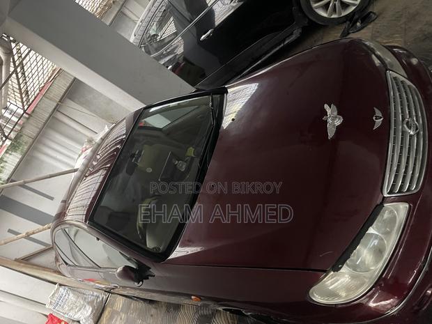 Nissan Sunny 2005 Maroon