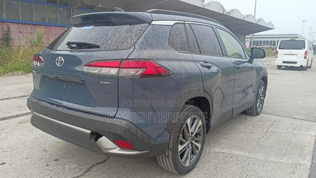 Toyota Corolla Cross 2024 Gray
