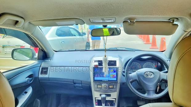 Toyota Corolla Fielder 2012 Silver