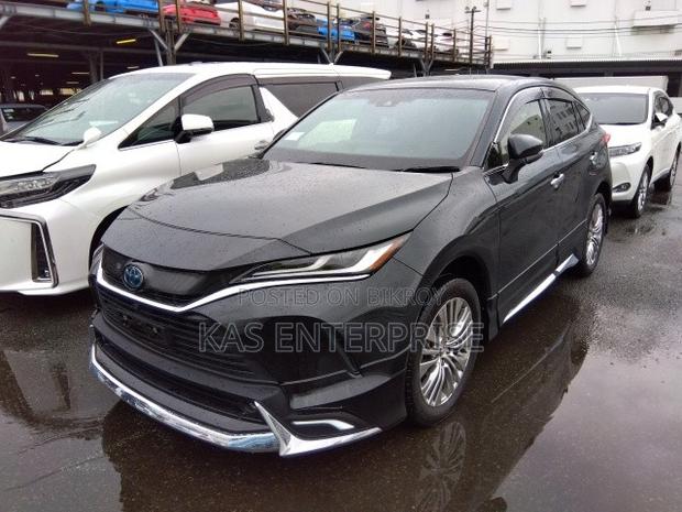 Toyota Harrier 2021 Black