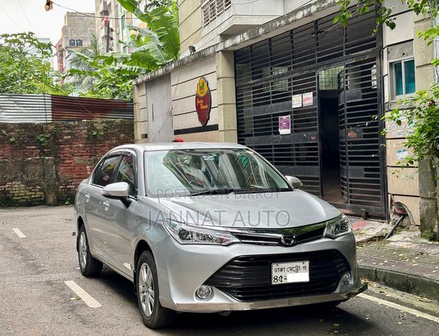 Toyota Axio 2015 Silver