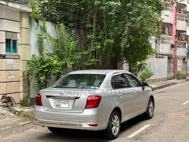 Toyota Axio 2015 Silver