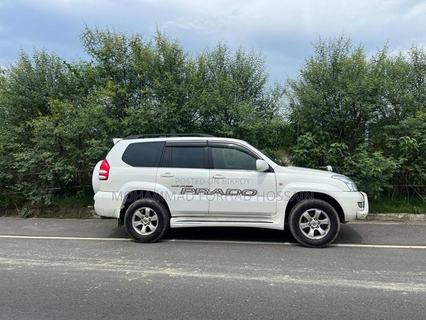 Toyota Land Cruiser Prado 2007 White