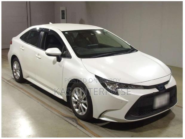 Toyota Corolla 2021 White