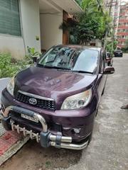 Toyota Rush 2011 Maroon for sale