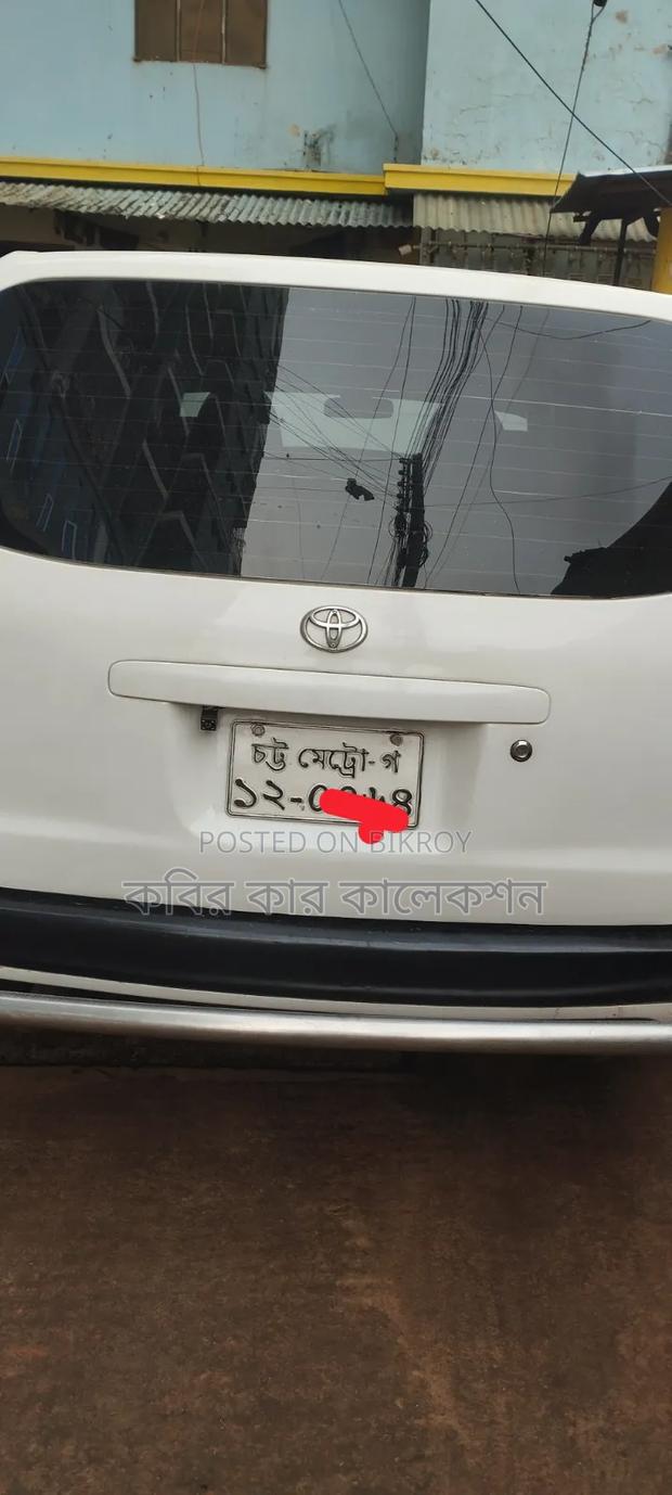 Toyota Probox 2004 White