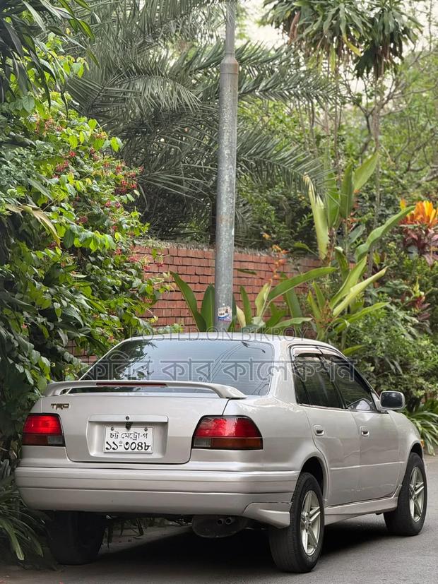 Toyota Corolla 1995 Silver