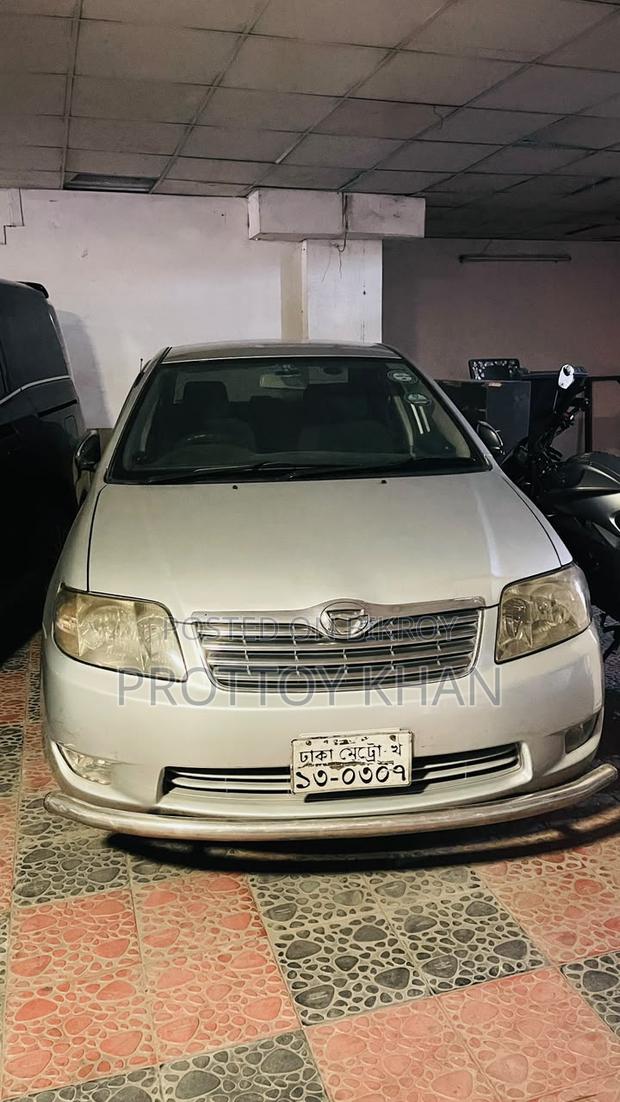 Toyota Corolla Sedan 2005 Silver