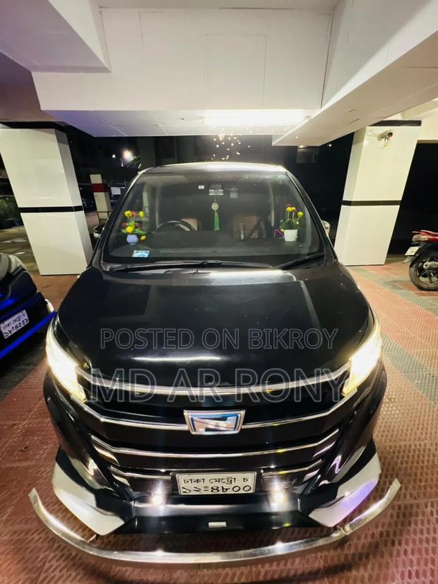 Toyota Noah 2024 Black