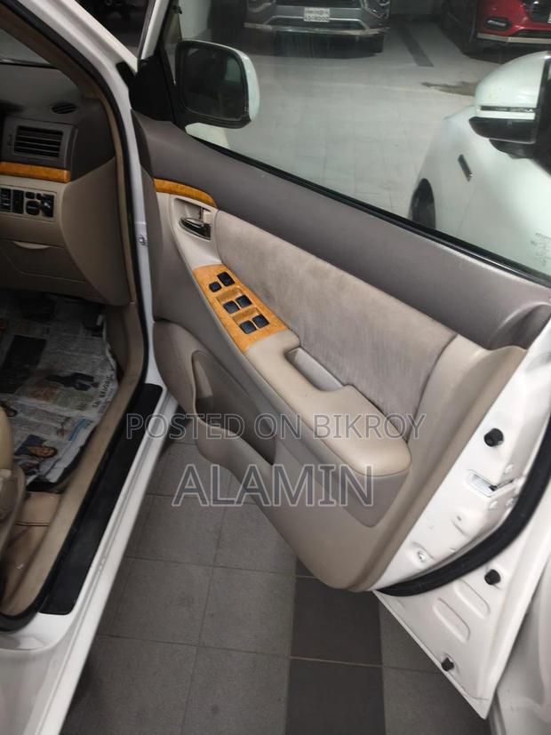 Toyota Corolla 2005 White