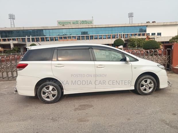 Toyota Wish 2011 Pearl