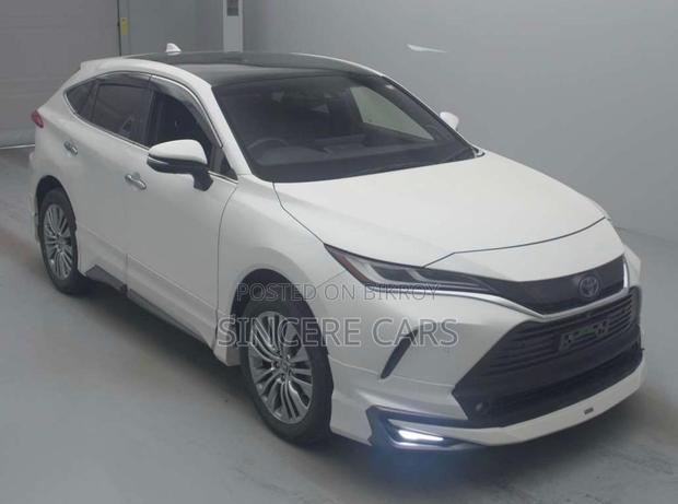 Toyota Harrier 2021 Pearl