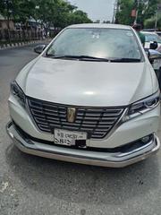 Toyota Premio 2019 Pearl for sale