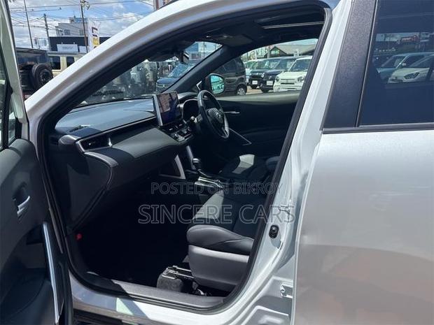 Toyota Corolla Cross 2021 Pearl