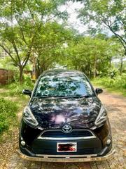 New Toyota Sienta 1.5 Hybrid FWD 2018 Black for sale