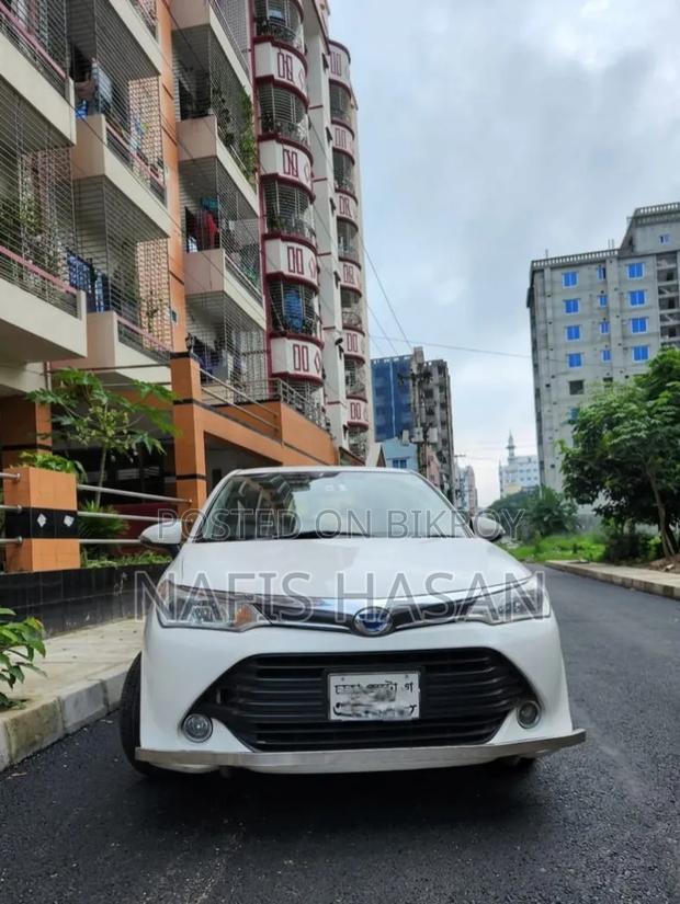 Toyota Axio 2017 White
