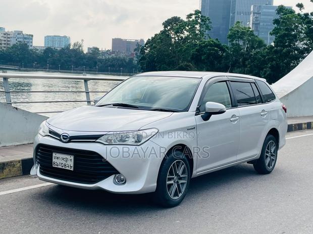 New Toyota Axio 2017 Silver