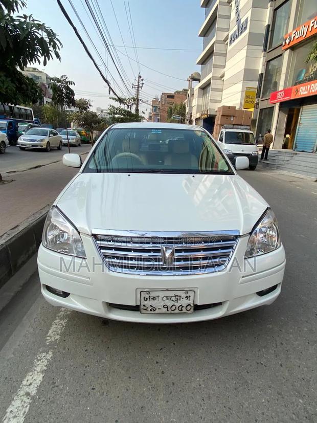 Toyota Premio 2005 White