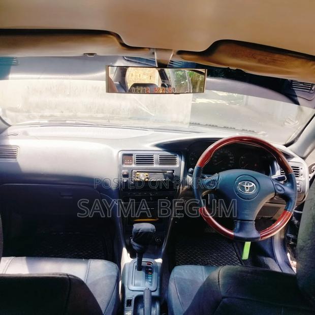 Toyota Corolla 1999 Gray