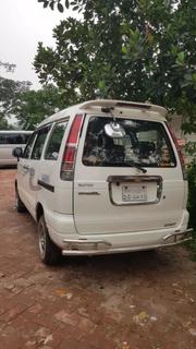 Toyota Noah 2005 White for sale