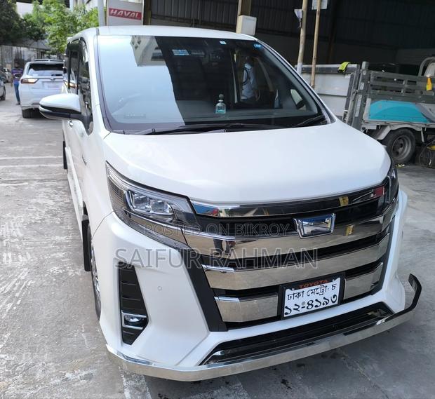 Toyota Noah 2019 Pearl