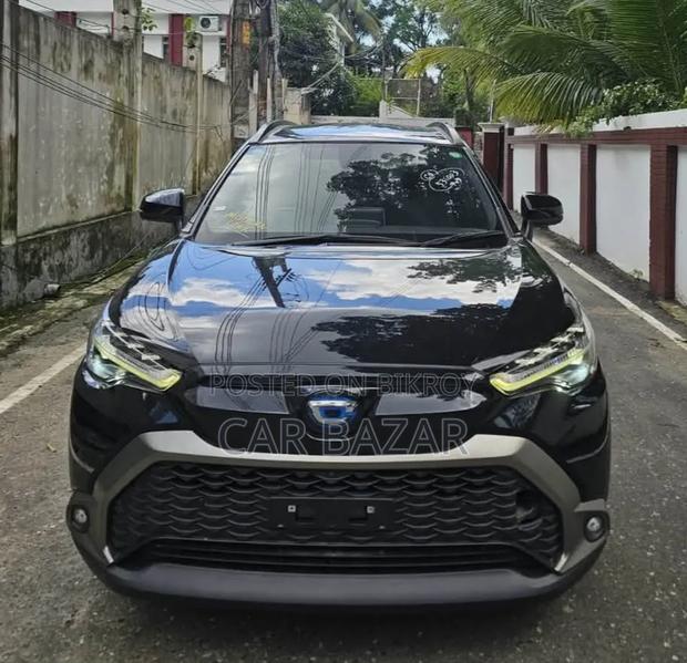Toyota Corolla Cross 1.8 Hybrid FWD 2022 Black