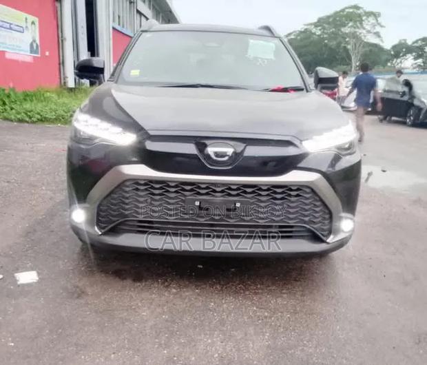 Toyota Corolla Cross 1.8 Hybrid FWD 2022 Black