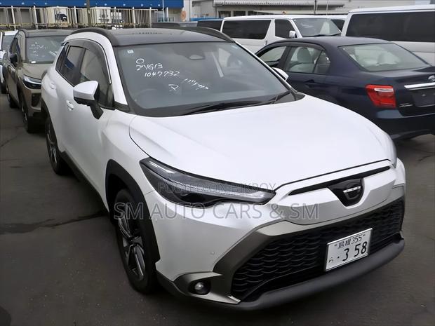Toyota Corolla Cross 2024 Pearl