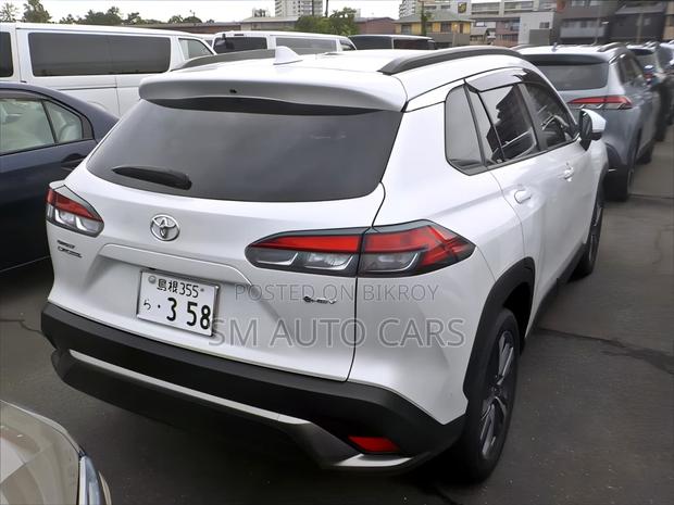 Toyota Corolla Cross 2024 Pearl