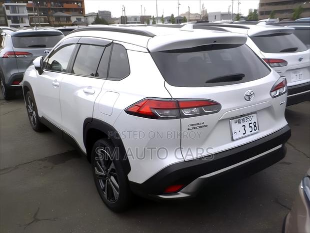 Toyota Corolla Cross 2024 Pearl