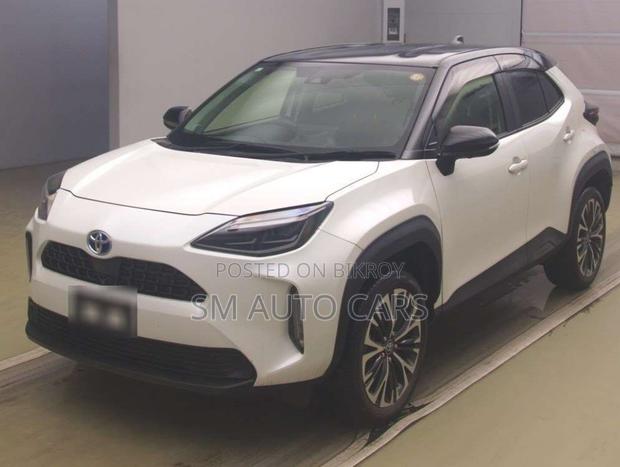 Toyota Yaris Cross 1.5 Hybrid FWD 2021 Pearl