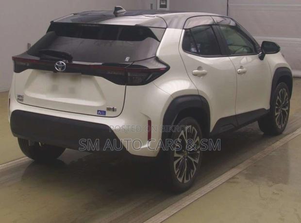 Toyota Yaris Cross 1.5 Hybrid FWD 2021 Pearl