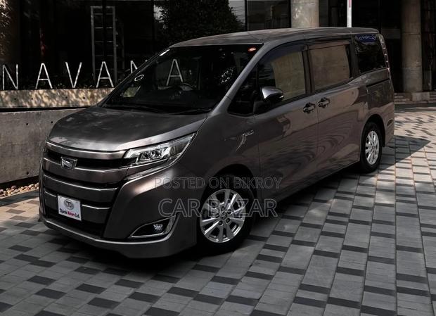 Toyota Noah 1.8 FWD Hybrid (7 Seater) 2020 Brown