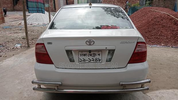 Toyota Corolla 2004 White
