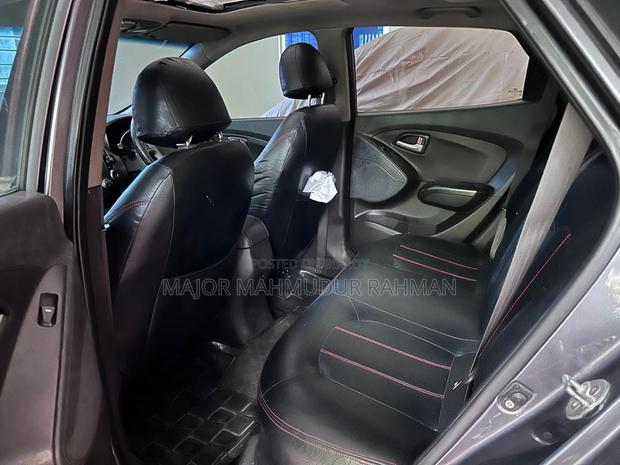 Hyundai Tucson 2012 Silver