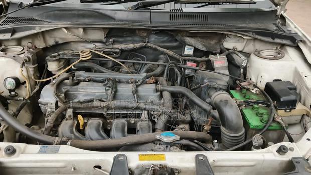 Toyota Probox 2004 White