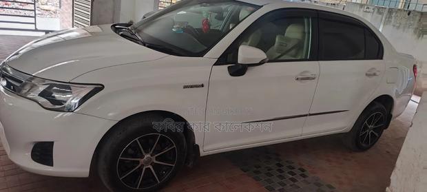Toyota Axio 2013 White