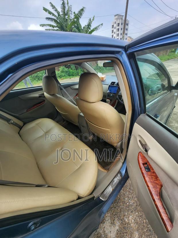 Toyota Axio 2009 Blue