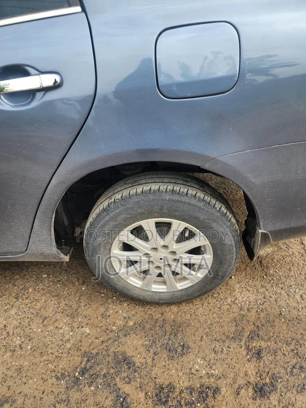 Toyota Axio 2009 Blue