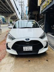 Toyota Yaris 1.5 Sedan L 2020 Pearl for sale