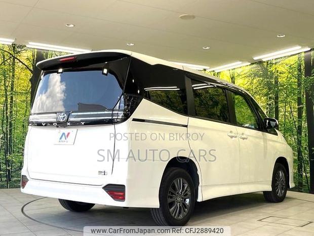 Toyota Voxy Hybrid S-G 2WD 7-Seater 2022 Pearl