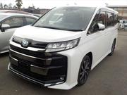 Toyota Noah 2023 Pearl for sale