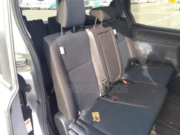 Toyota Noah 2020 Silver