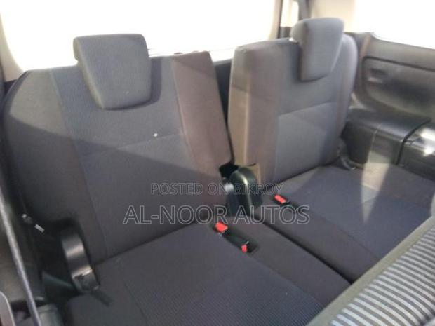 Toyota Noah 2020 Silver
