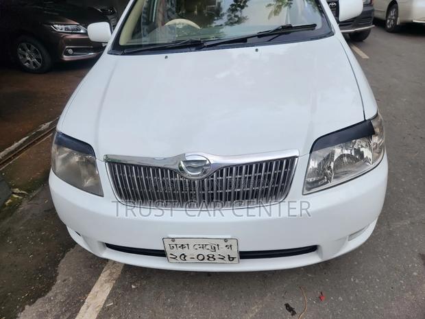 Toyota Corolla 2006 White