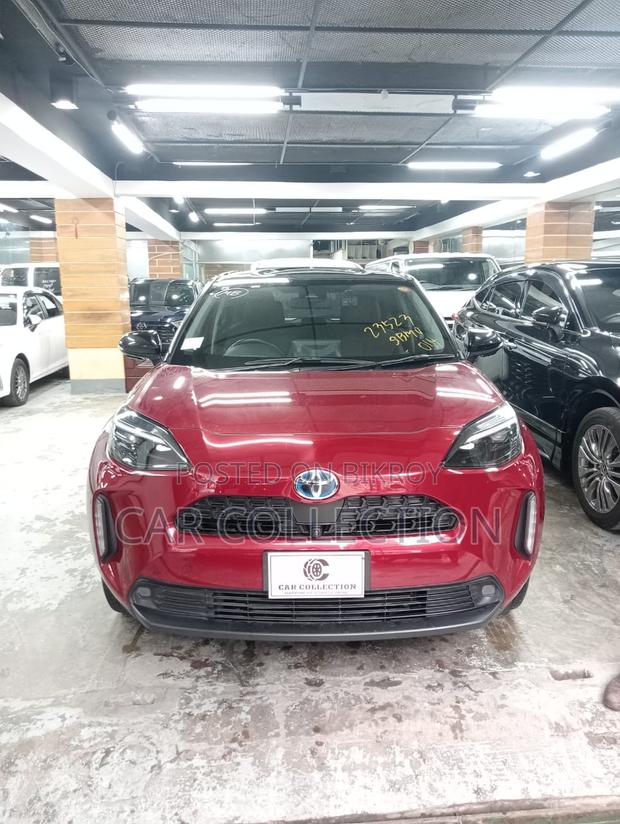 Toyota Yaris Cross 2021 Red